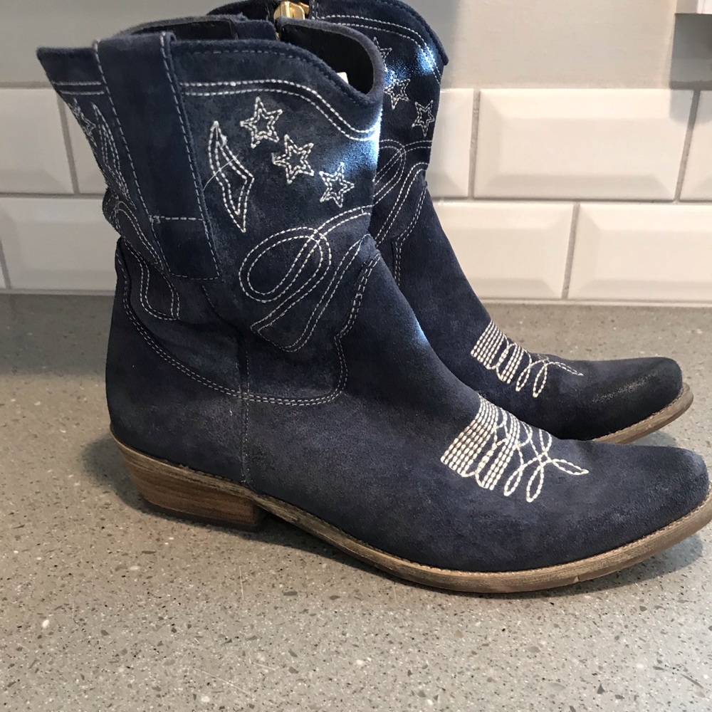 Boutique9 Western Styke Boots Size 9